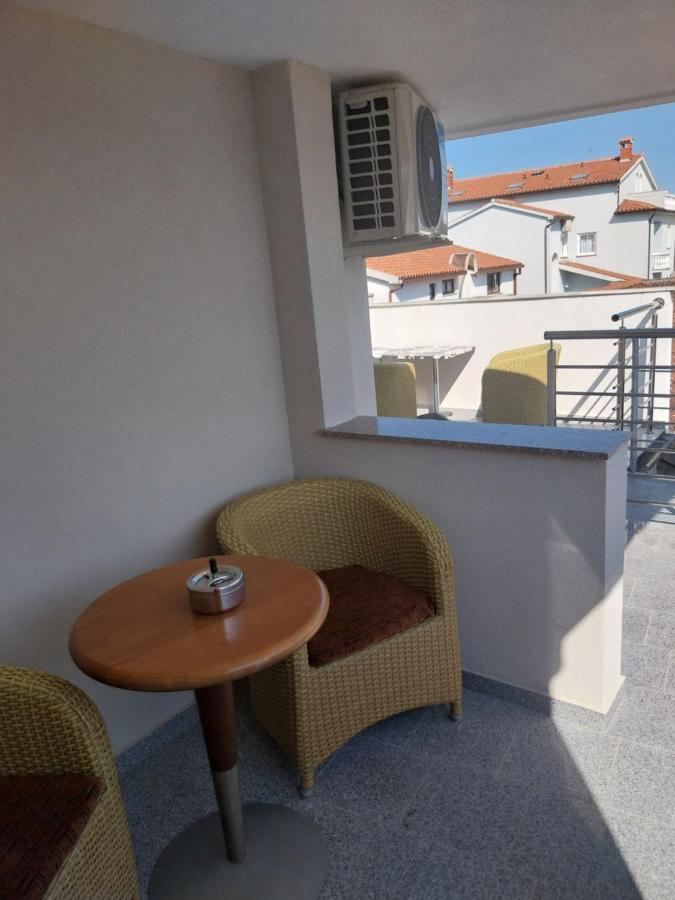 Apartments Residence V Poreč Eksteriør billede